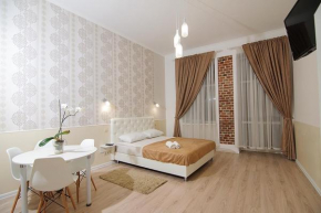 Luxury Apartment near Rynok Square